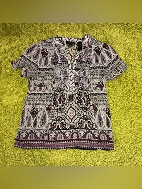 Axcess Short-Sleeve Blouse in White and Burgundy Paisley